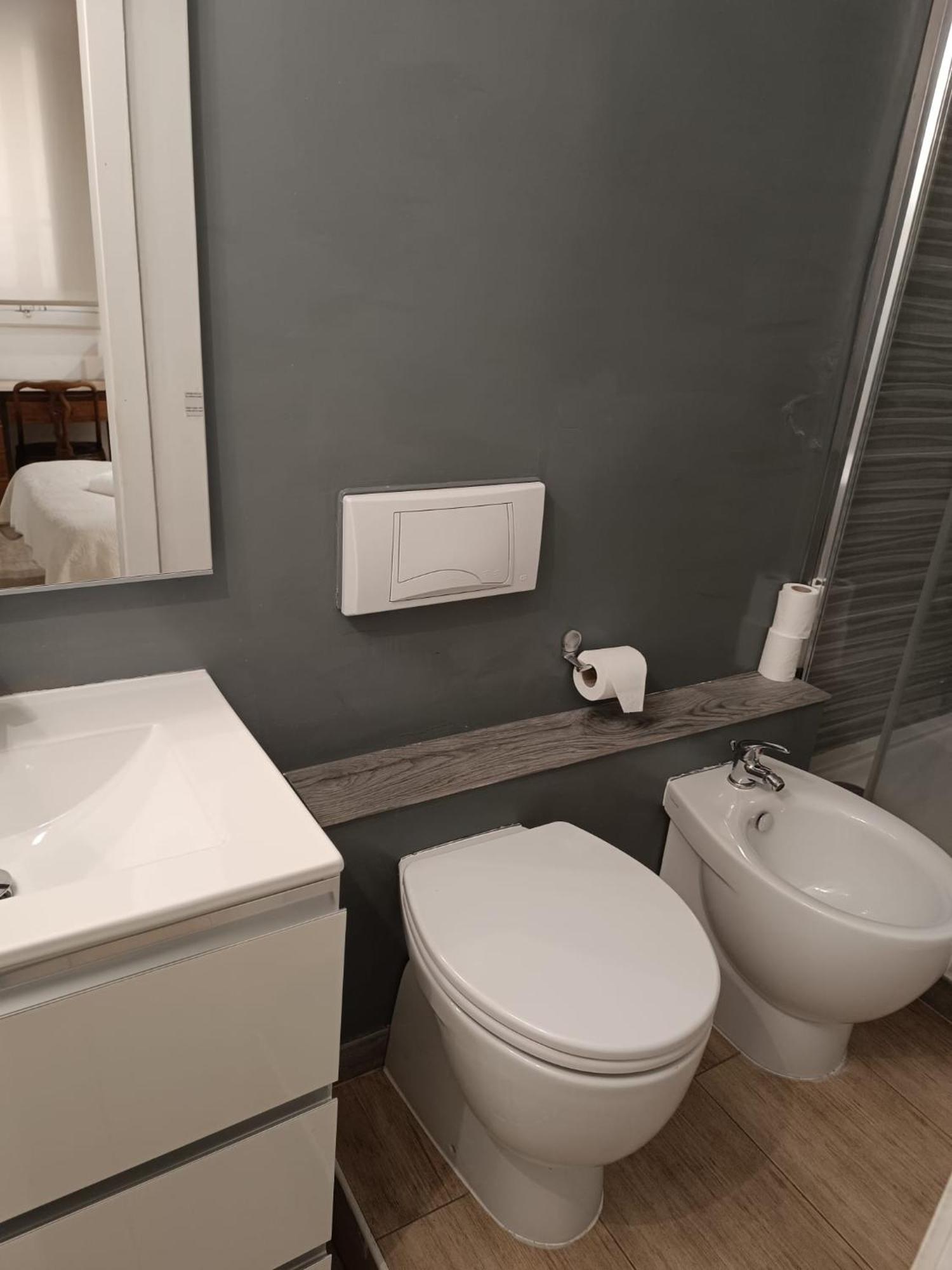 Al183 Hotell Cagliari Eksteriør bilde