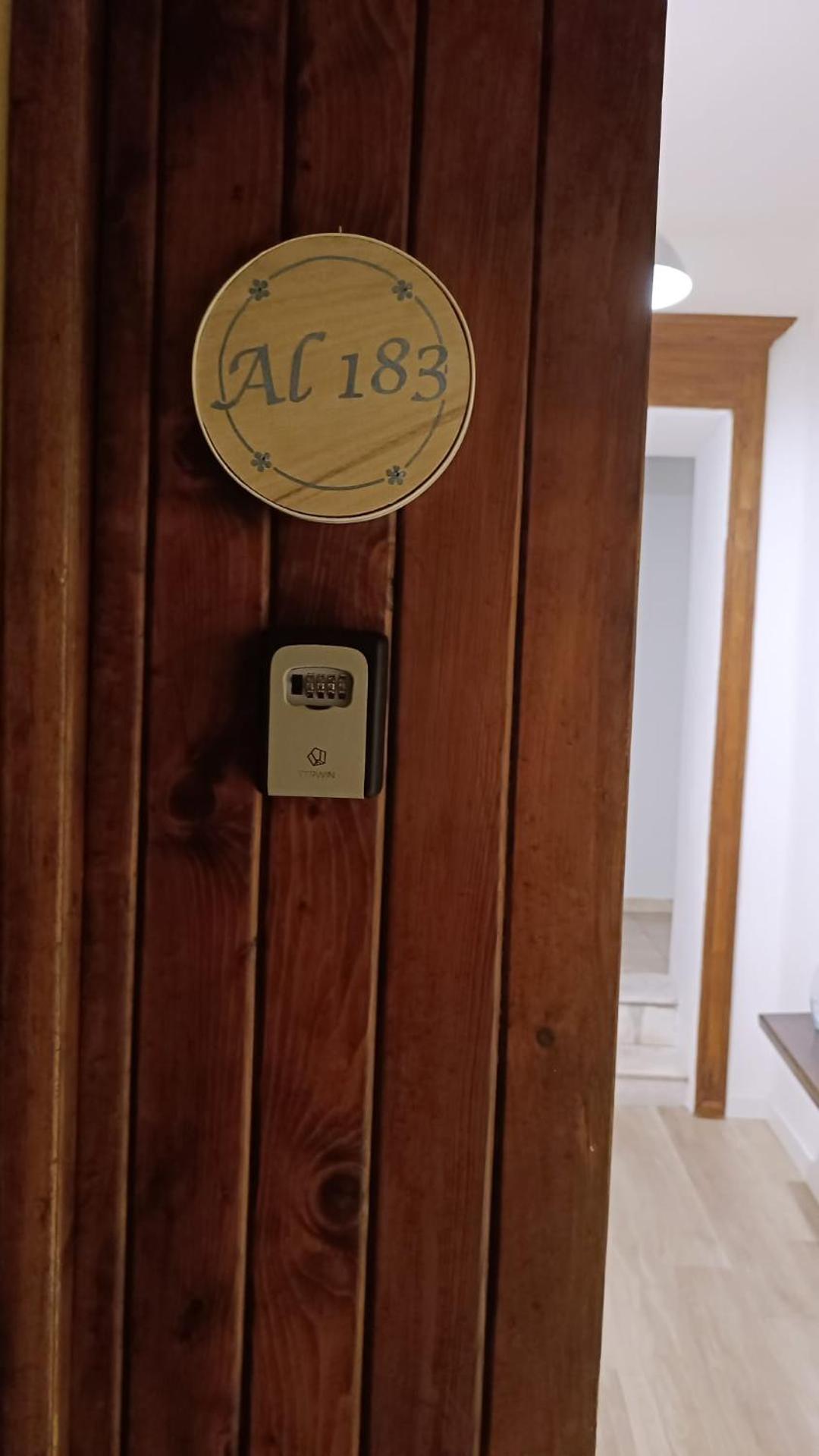 Al183 Hotell Cagliari Eksteriør bilde